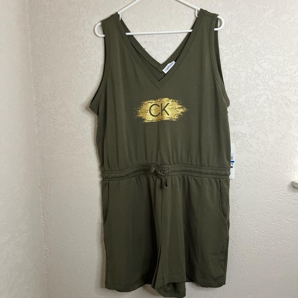 XL dark olive green Calvin Klein romper - Picture 1 of 4